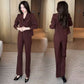 Anzug elegante – chaqueta corta y pantalón con pierna ancha